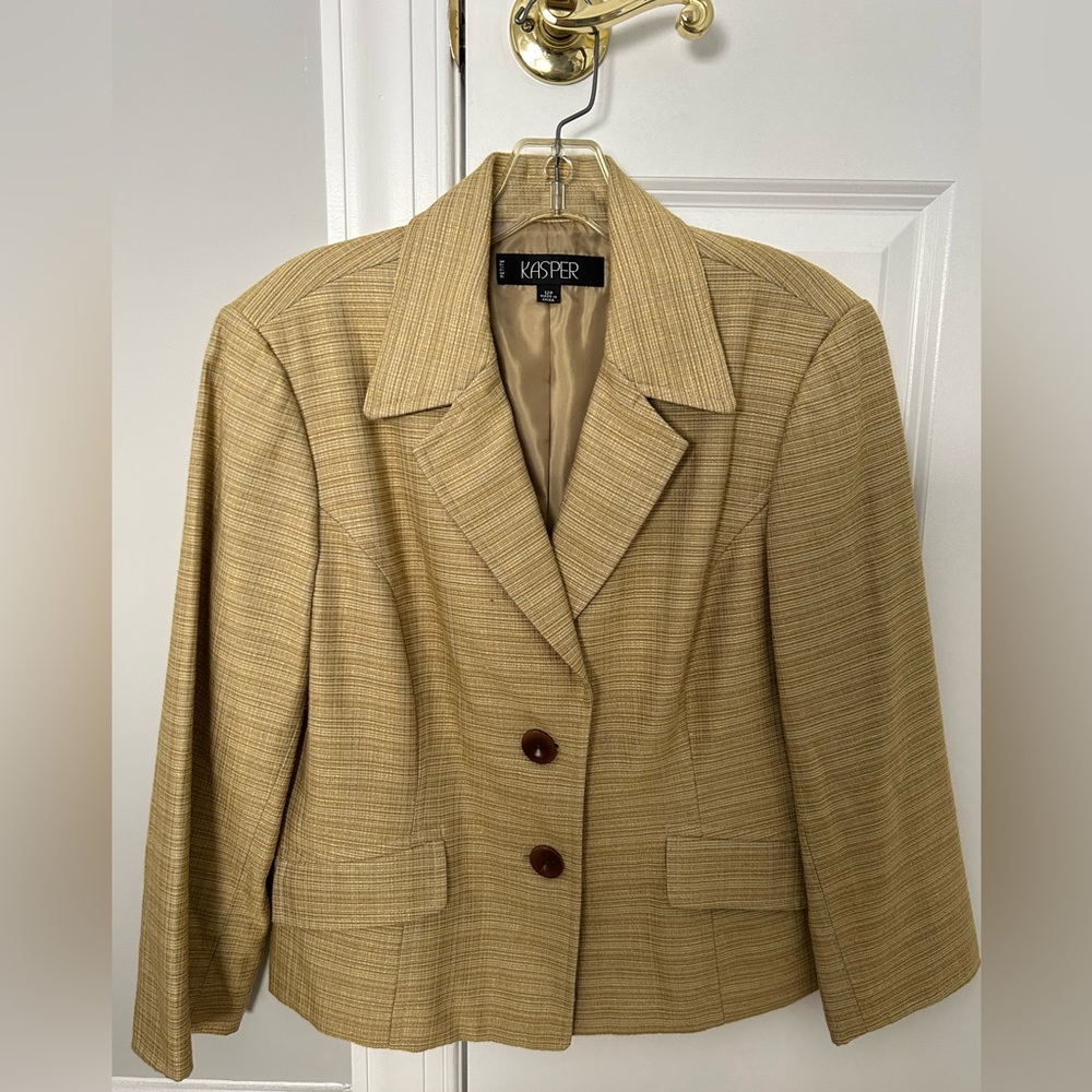 Kasper 12P Golden Jacket